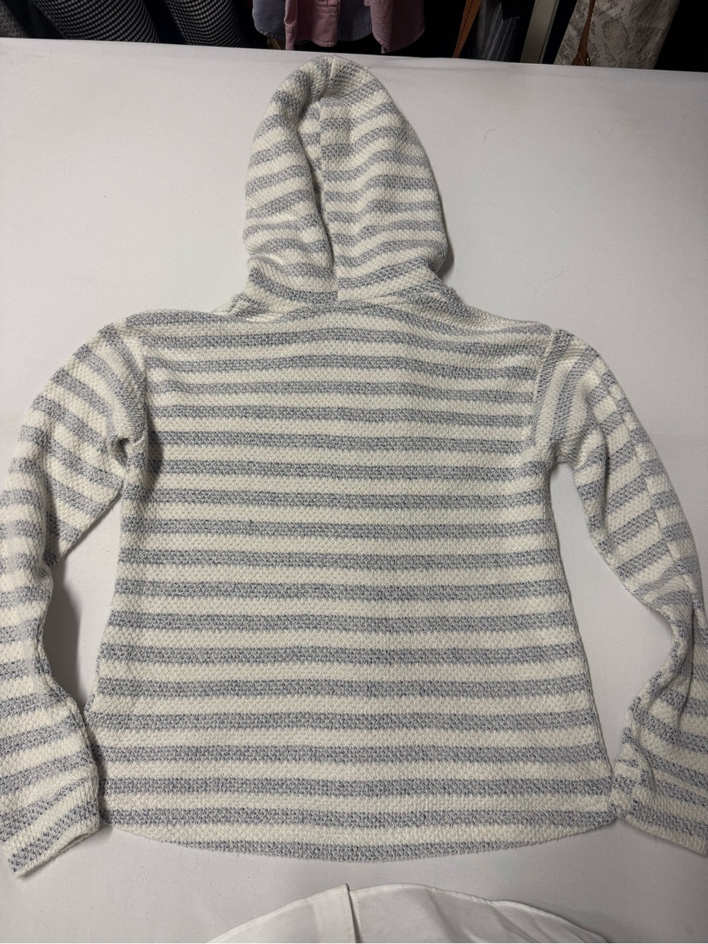 Striped Hooded Lite Sweatshirt Cream & Gray - New Smyrna Beach Florida XS - Picture 4 of 12